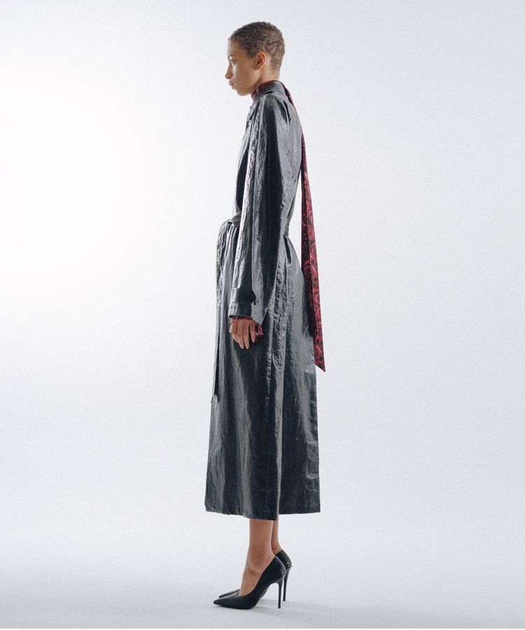 Hunchback Balmacaan Coat