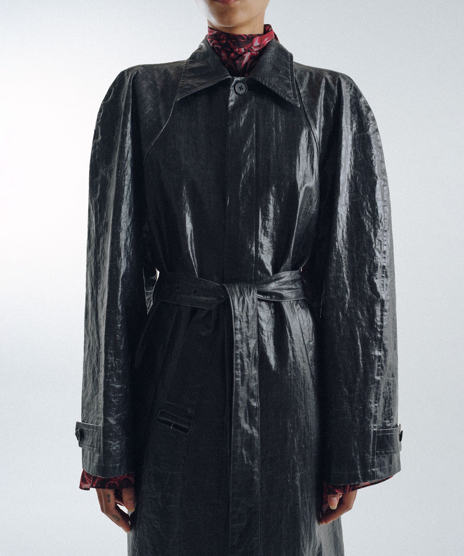 Hunchback Balmacaan Coat