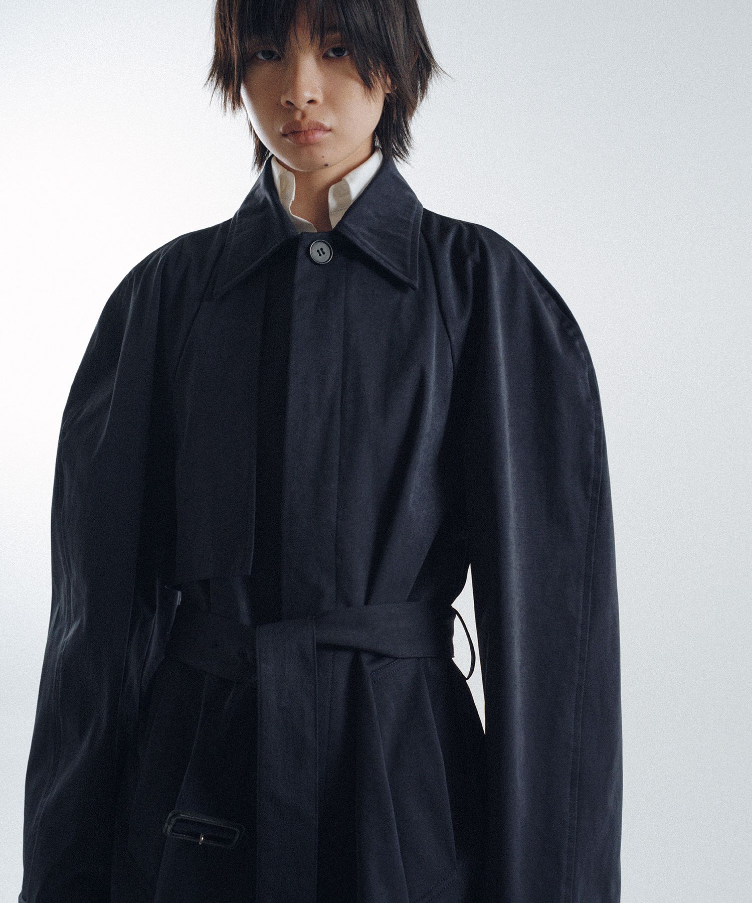Hunchback Short Balmacaan Coat