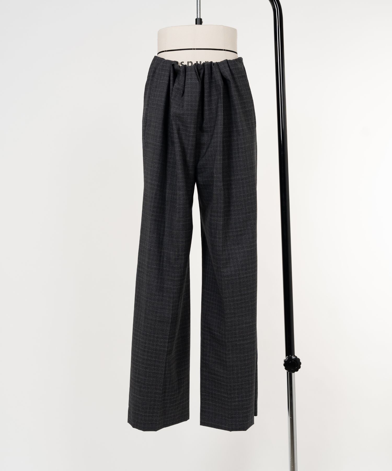 Tightly Gathered Trousers