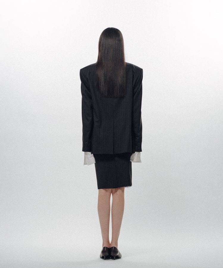 Wilted Flower Tailor