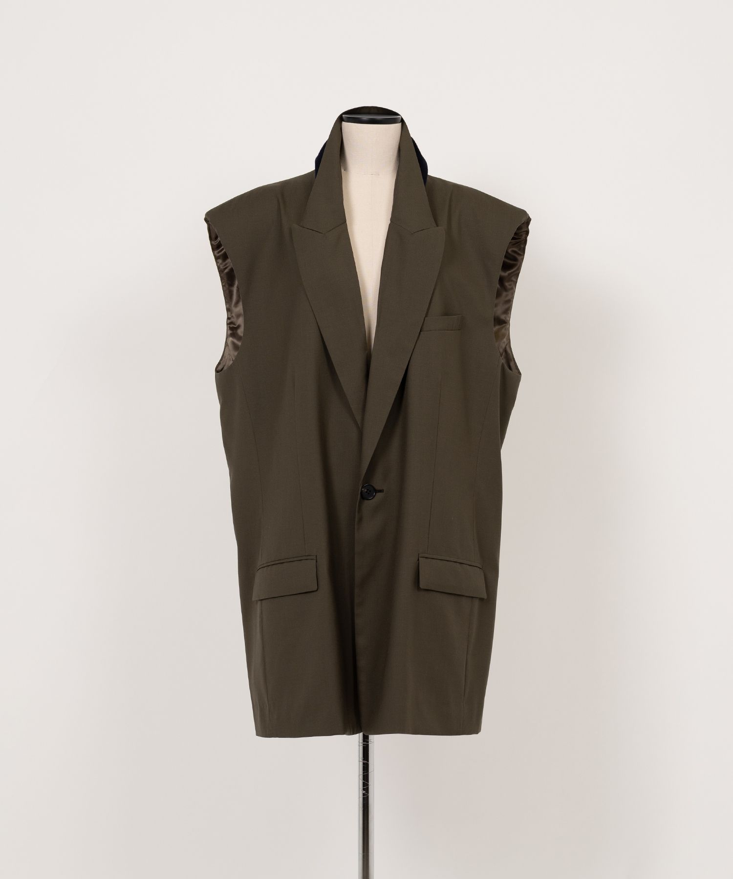 Wilted Collar Tailor Vest