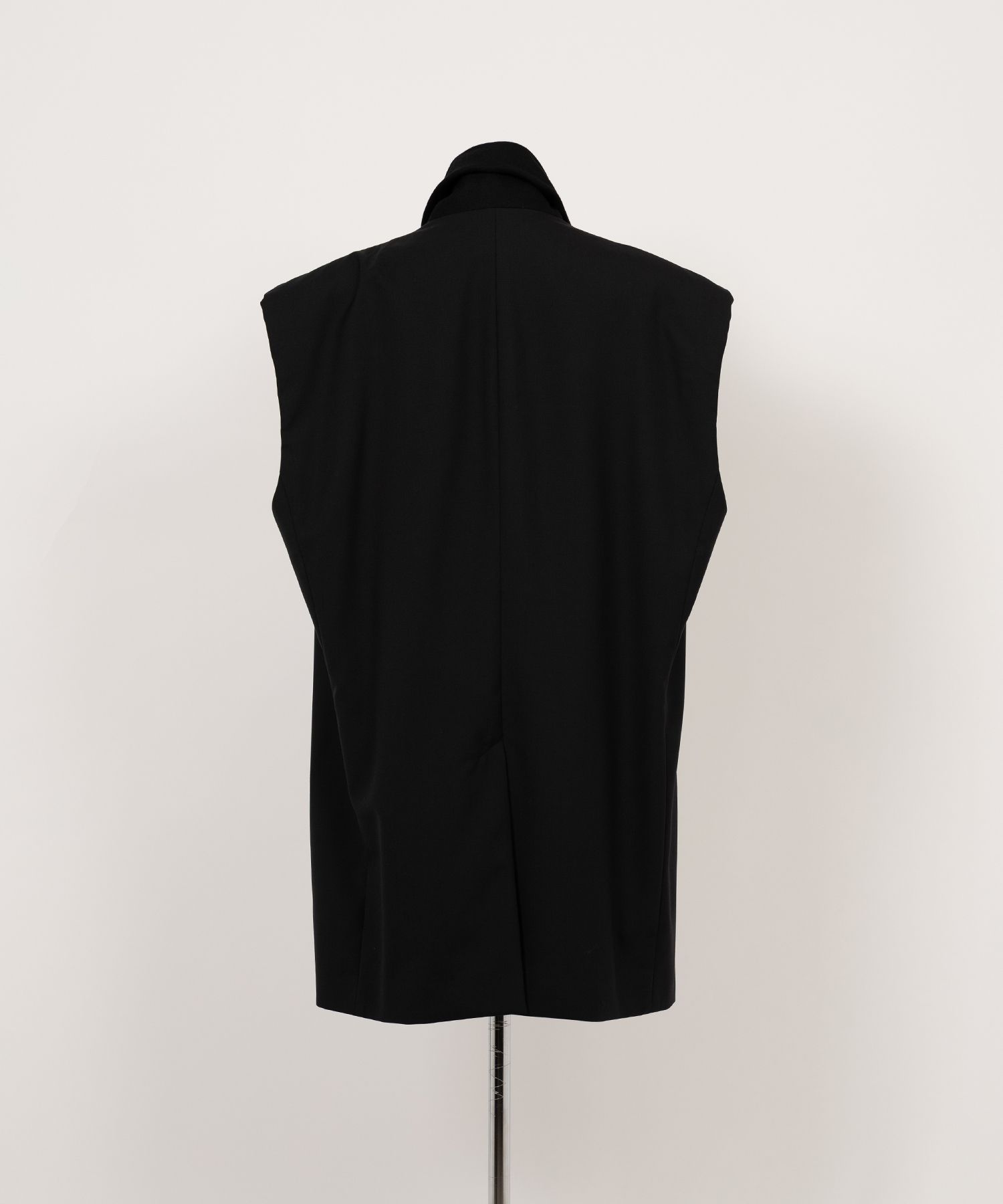 Wilted Collar Tailor Vest
