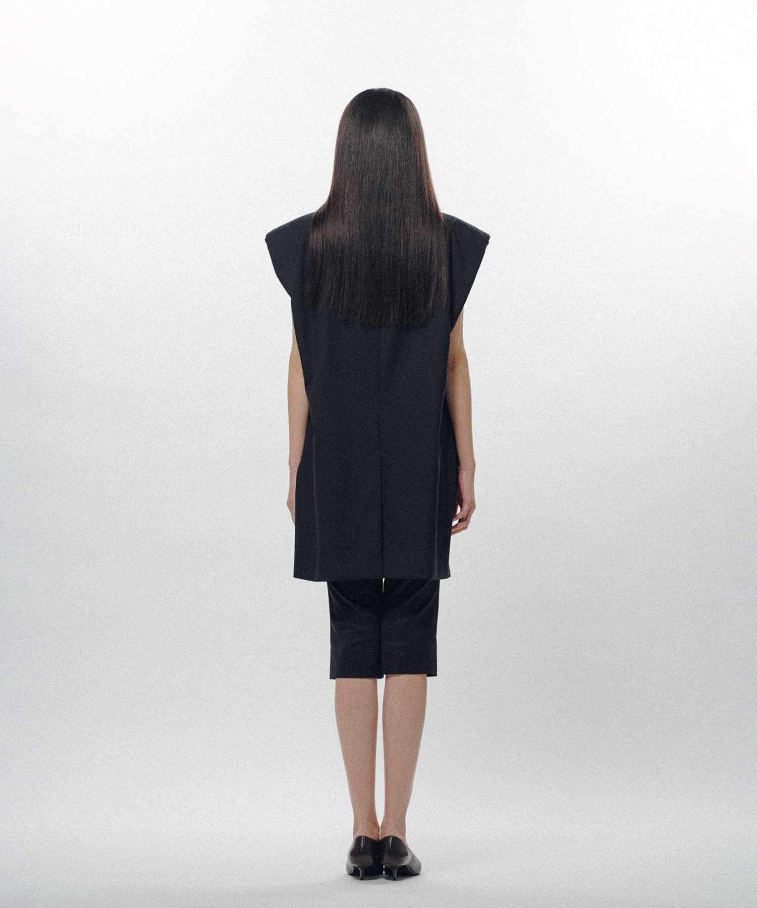 Wilted Collar Tailor Vest