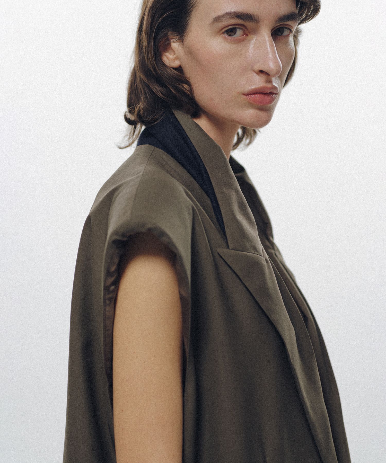 Wilted Collar Tailor Vest