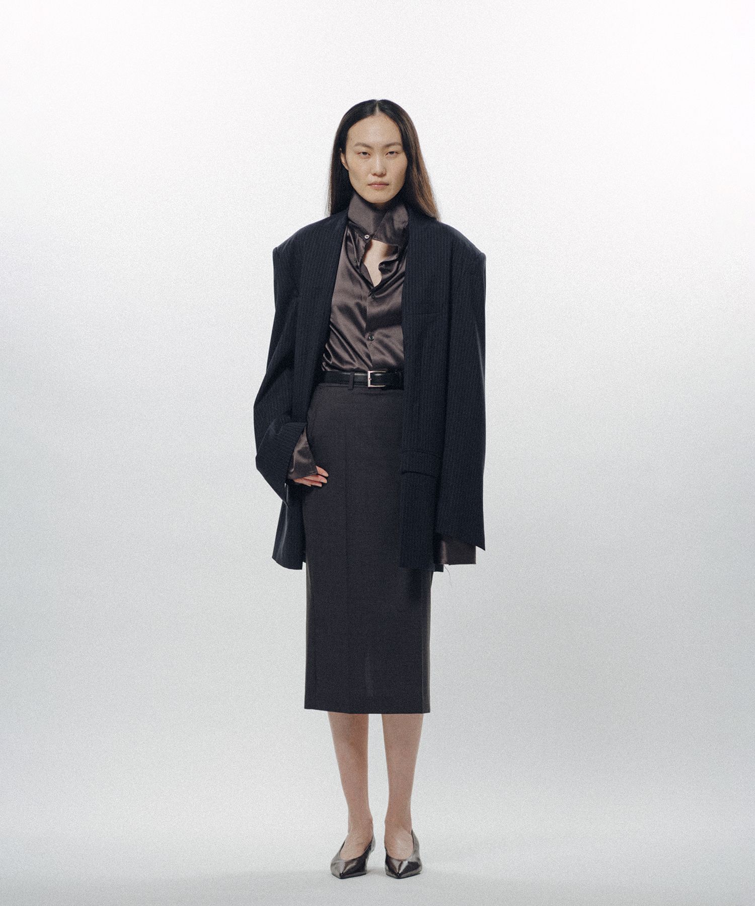 Sim-Ple Trudge Tailor