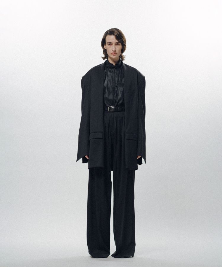 Sim-Ple Trudge Tailor