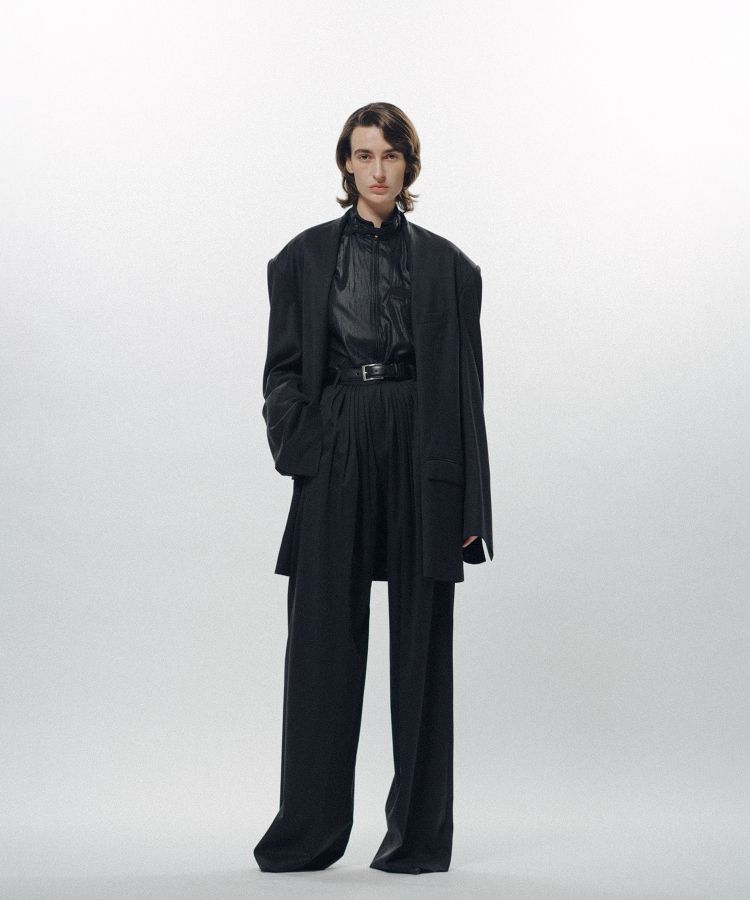 Sim-Ple Trudge Tailor