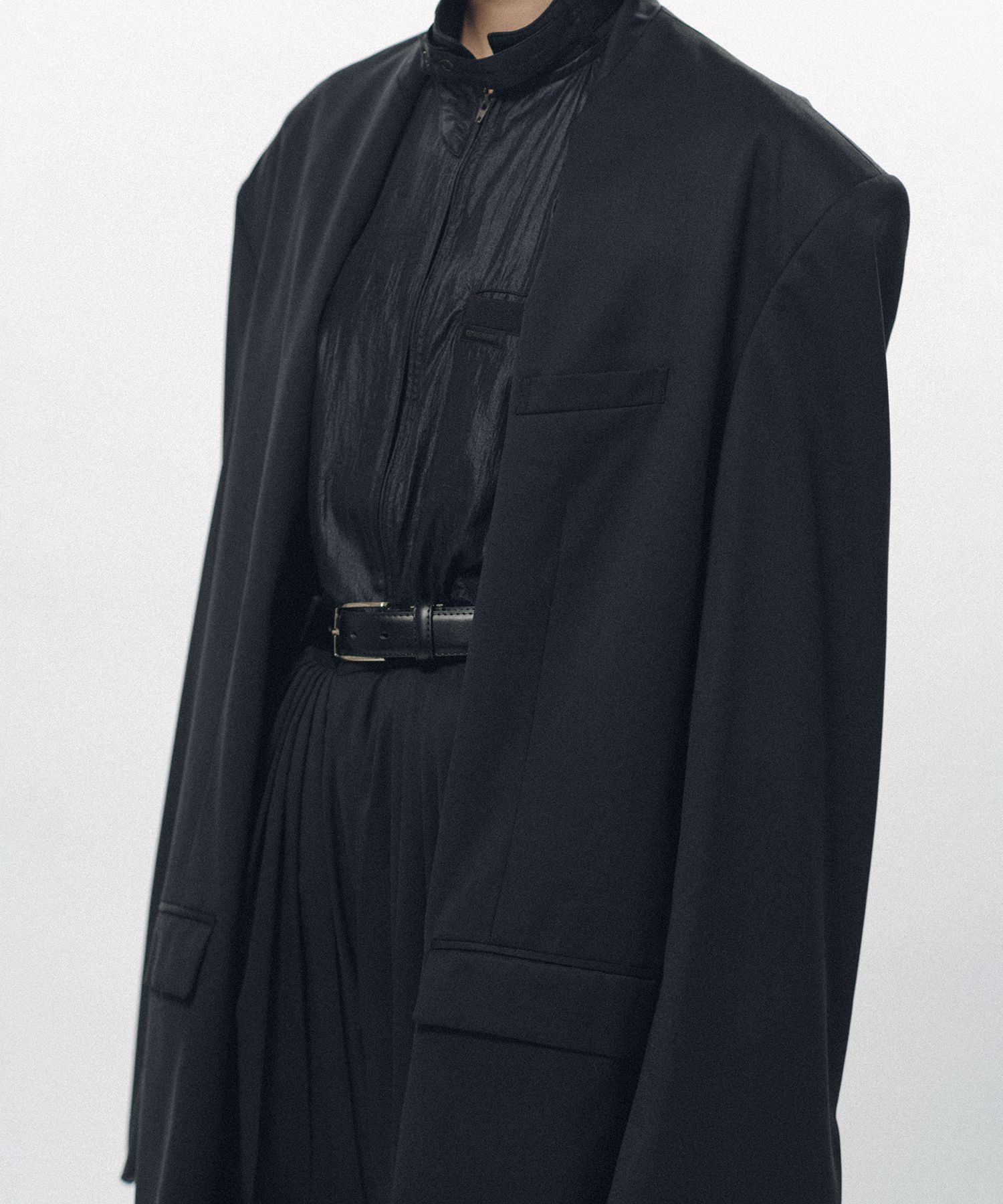 Sim-Ple Trudge Tailor