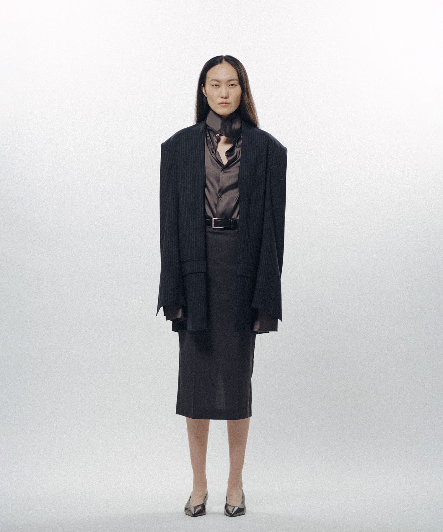 Sim-Ple Trudge Tailor