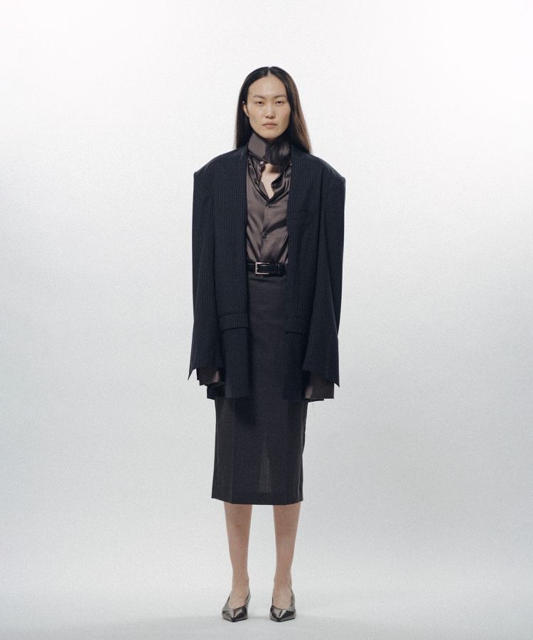 Sim-Ple Trudge Tailor