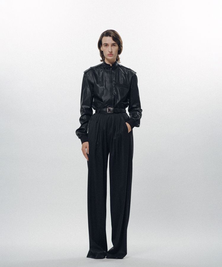Forward-Gathered Tuck Trousers
