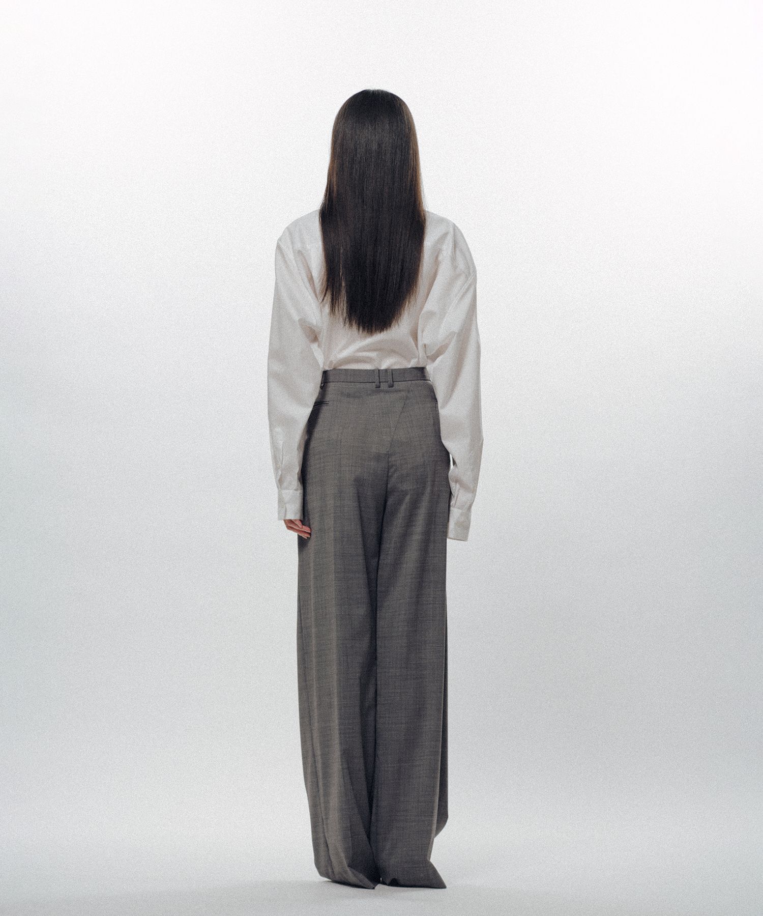 Forward-Gathered Tuck Trousers