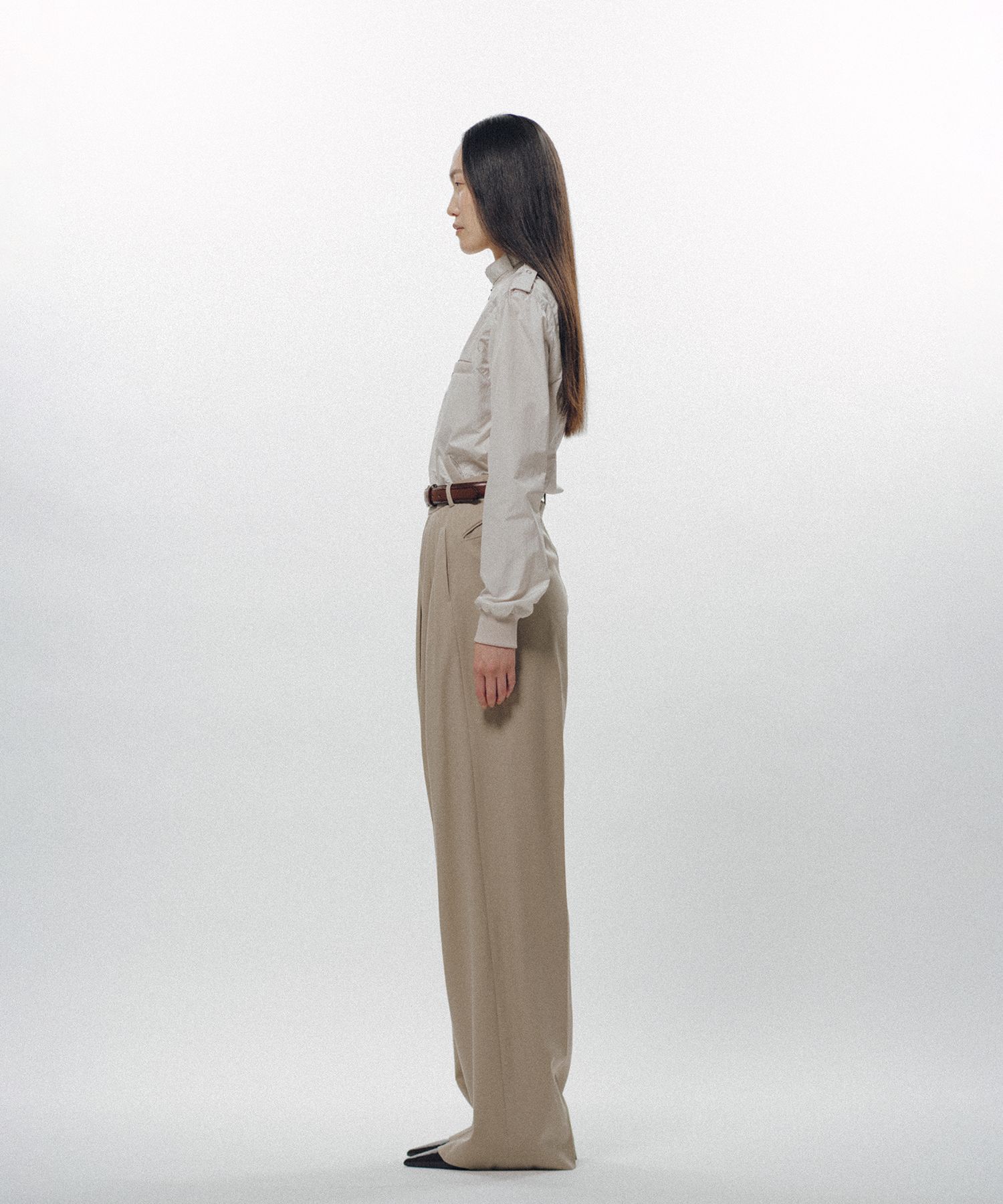 Forward-Gathered Tuck Trousers