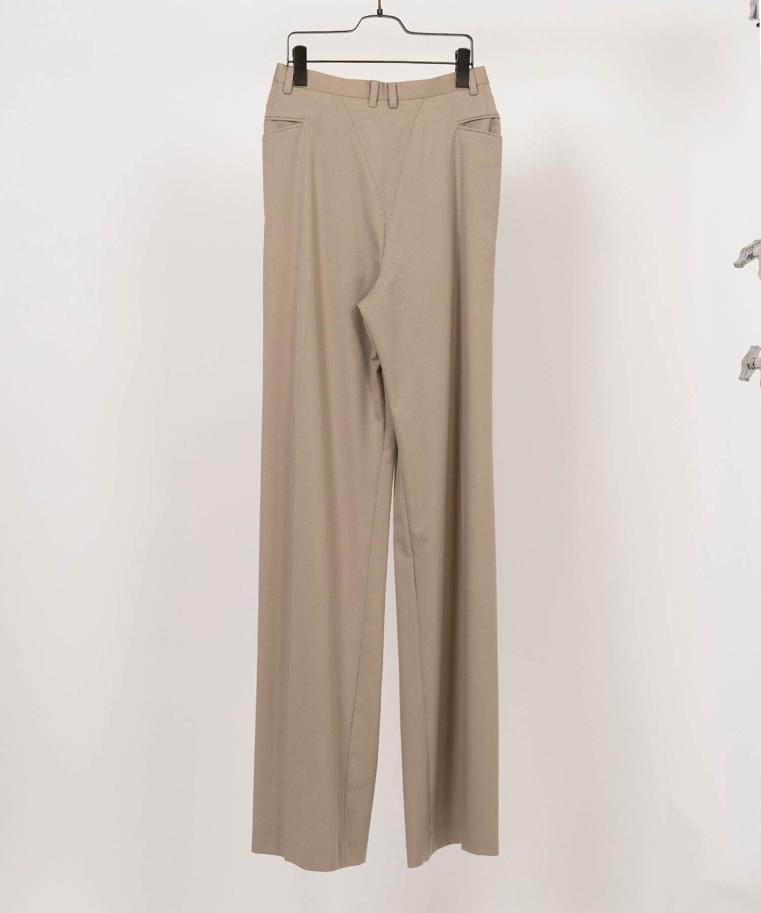 Forward-Gathered Tuck Trousers