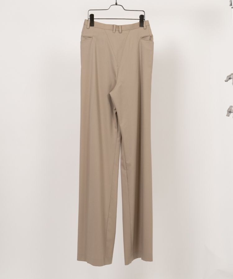 Forward-Gathered Tuck Trousers