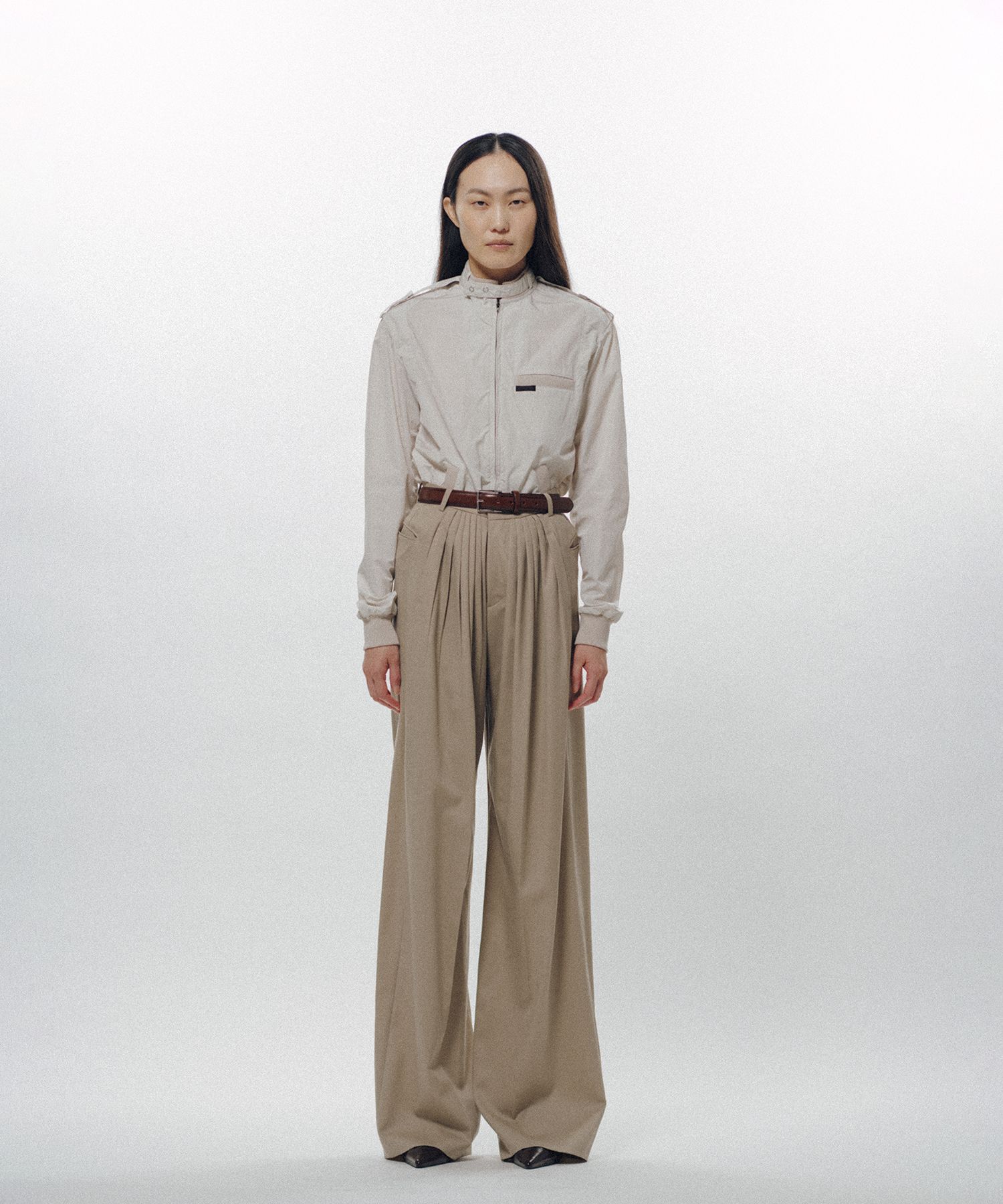 Forward-Gathered Tuck Trousers