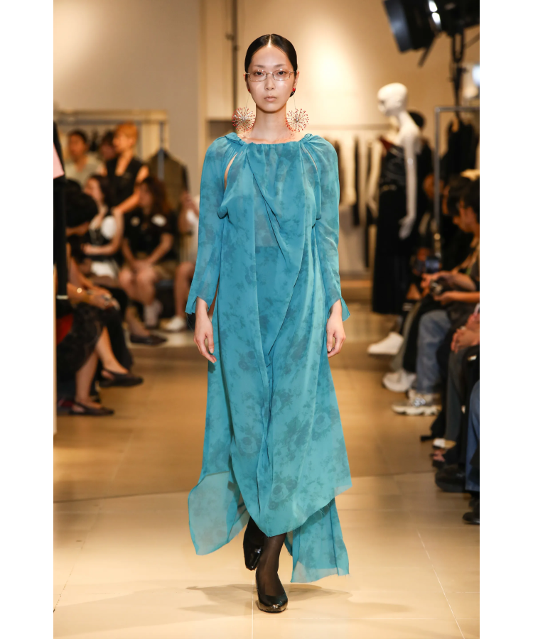 Spin-Flip Flower Dress