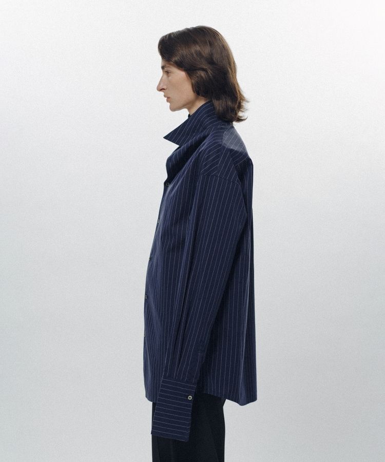 Delicate Upright Collar Shirt