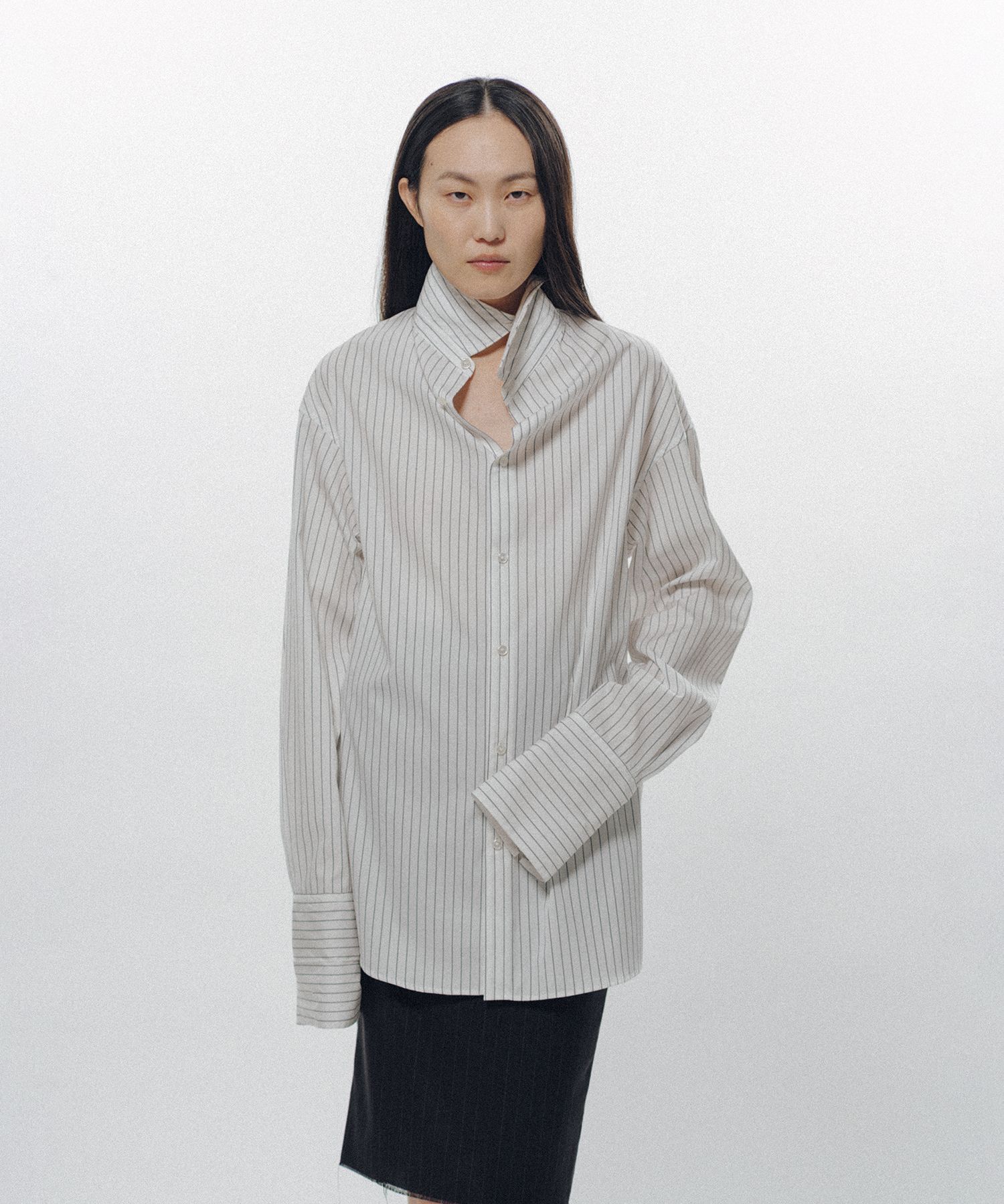 Delicate Upright Collar Shirt