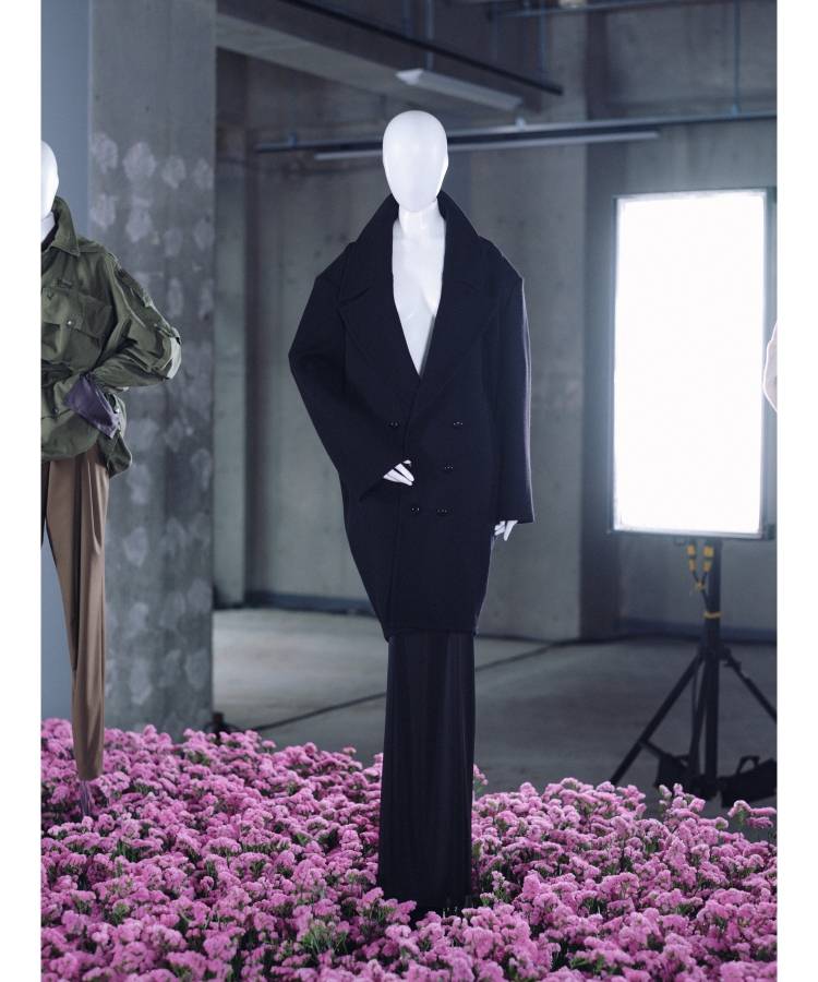 Cocoon-Shaped Short Coat