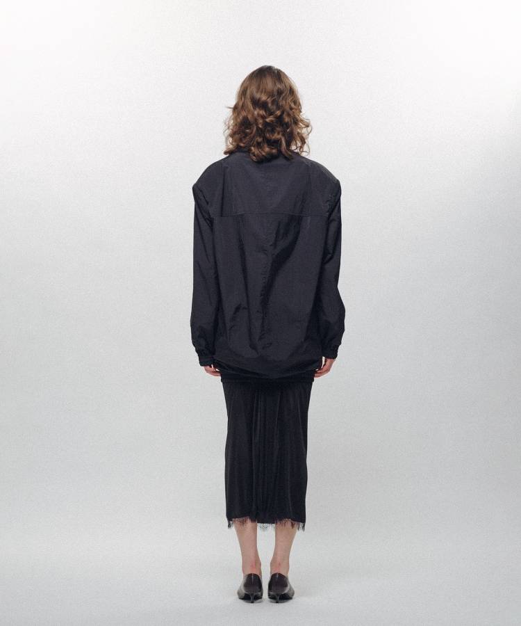Cocoon-Shaped Nylon Jacket
