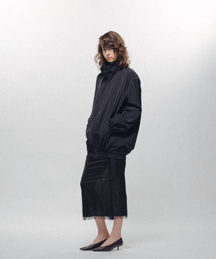 Cocoon-Shaped Nylon Jacket