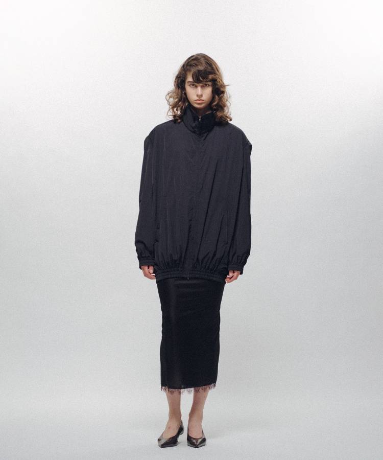 Cocoon-Shaped Nylon Jacket