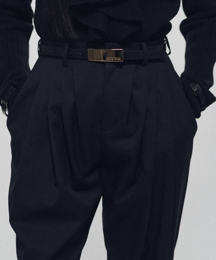 Pleated Tapered Trousers
