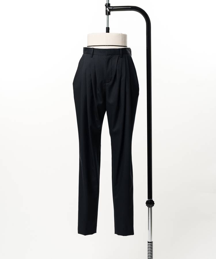Pleated Tapered Trousers