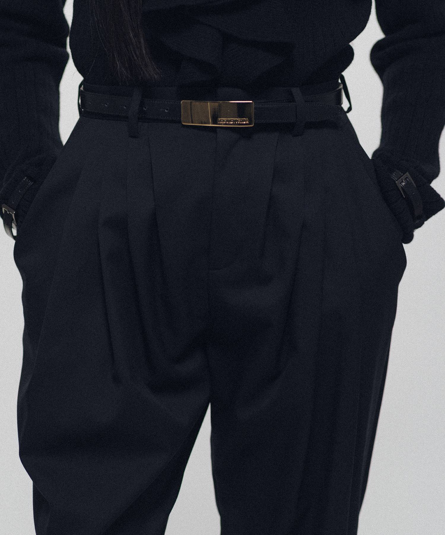 Pleated Tapered Trousers