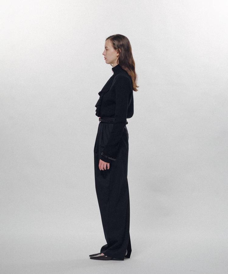 Barrel-Shaped Pencil Skirt