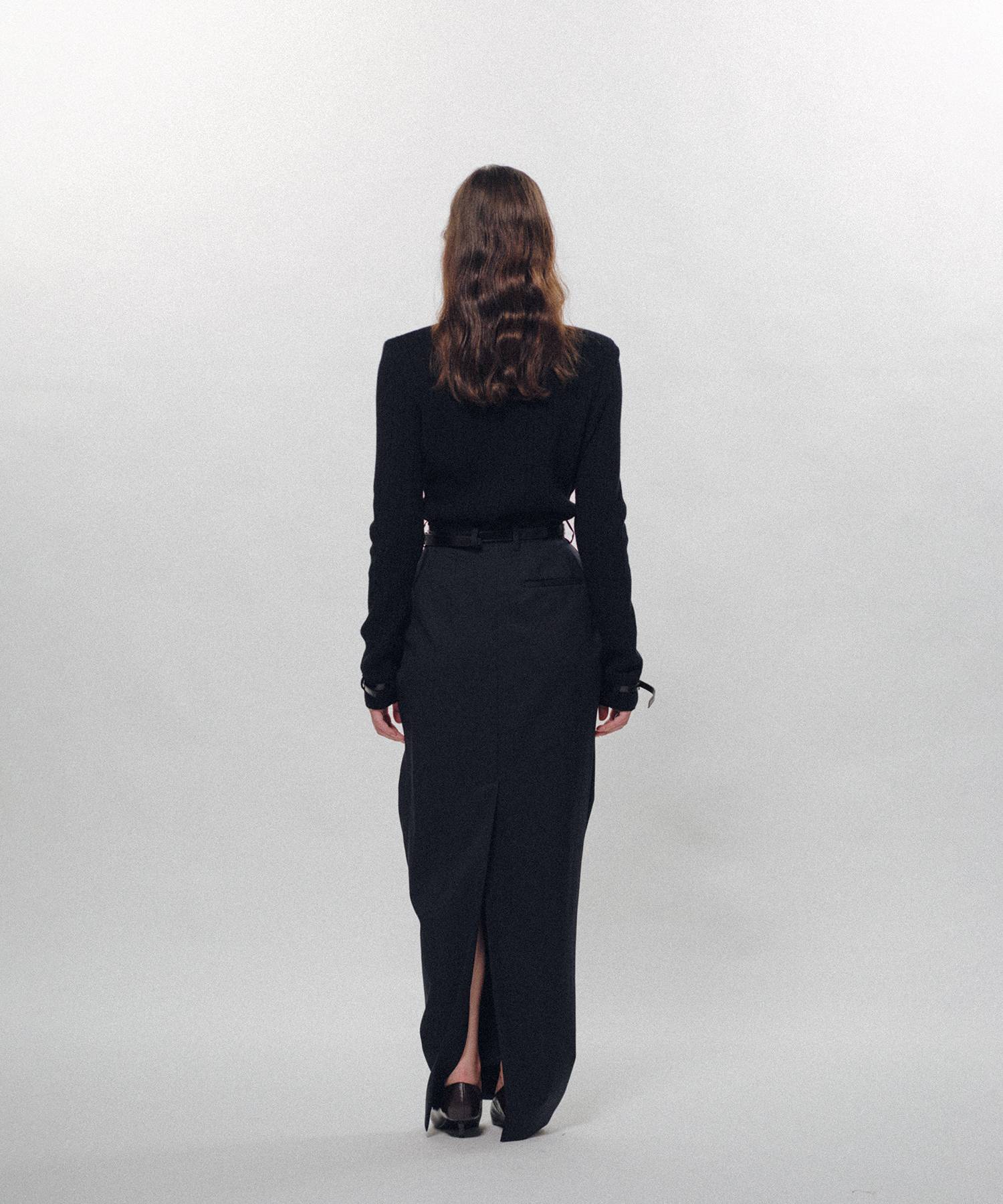 Barrel-Shaped Pencil Skirt