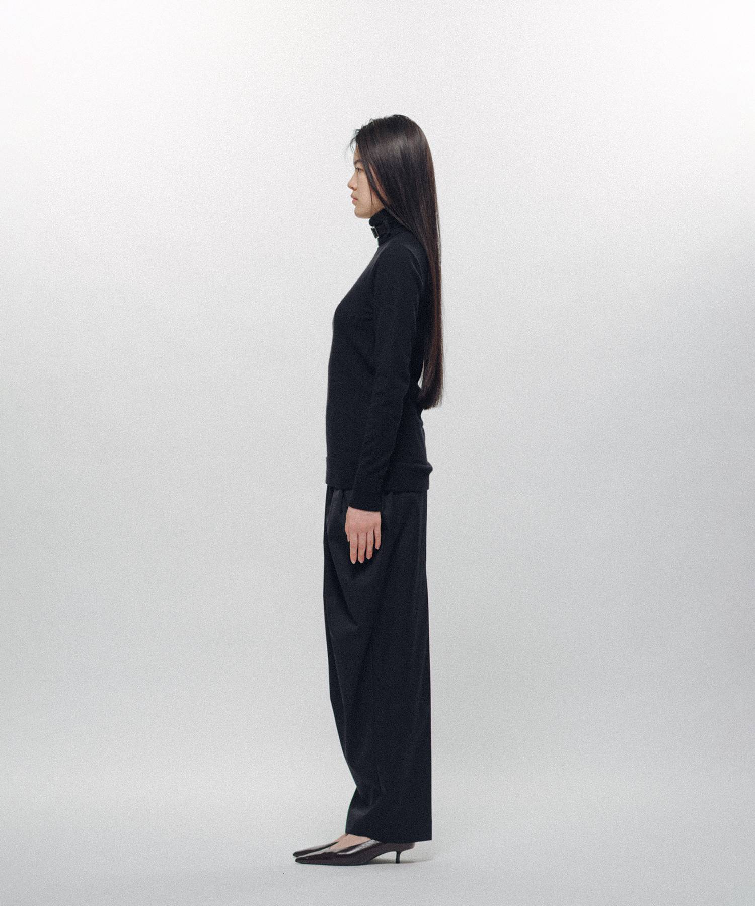 Barrel-Shaped Pencil Skirt