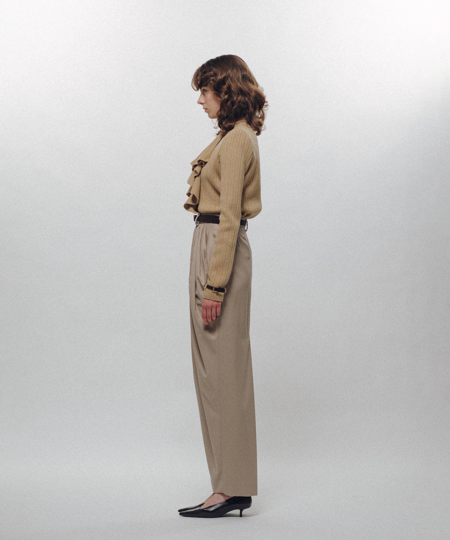 Barrel-Shaped Pencil Skirt