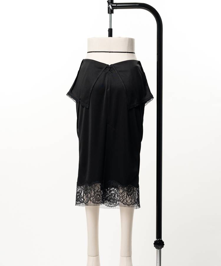 Drooping Slip Skirt