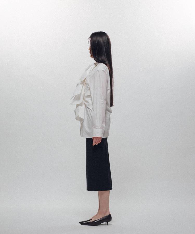 Ribbon-Laced Shirt
