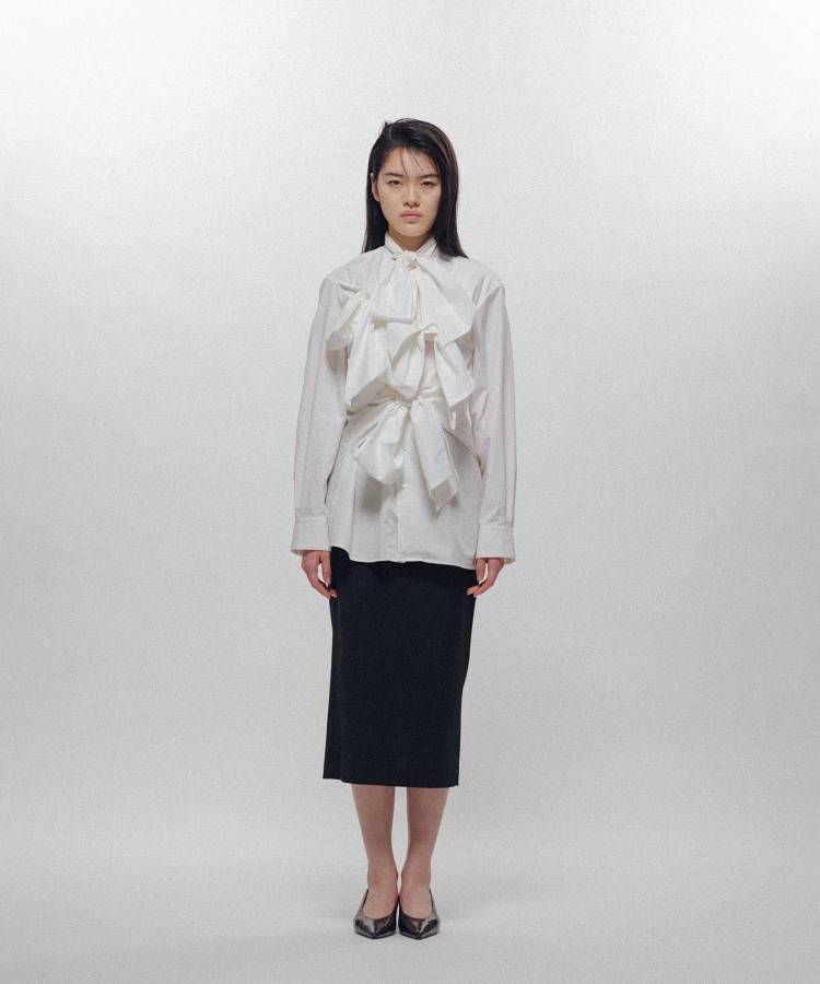 Ribbon-Laced Shirt