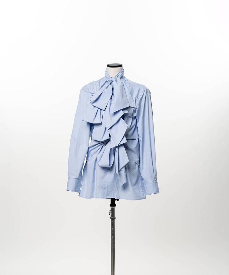 Ribbon-Laced Shirt