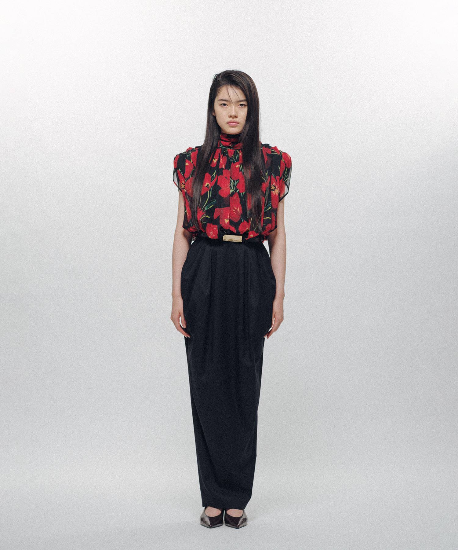 Balloon Hem Pleated Top