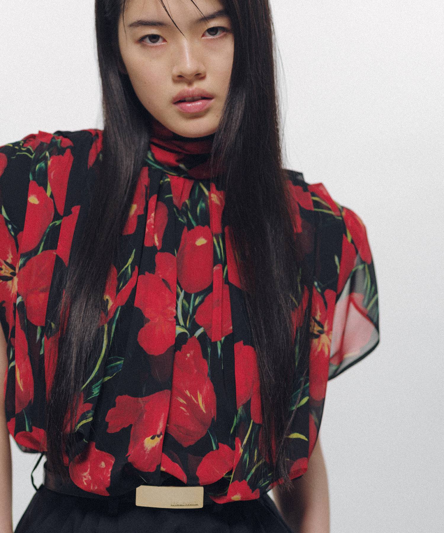 Balloon Hem Pleated Top