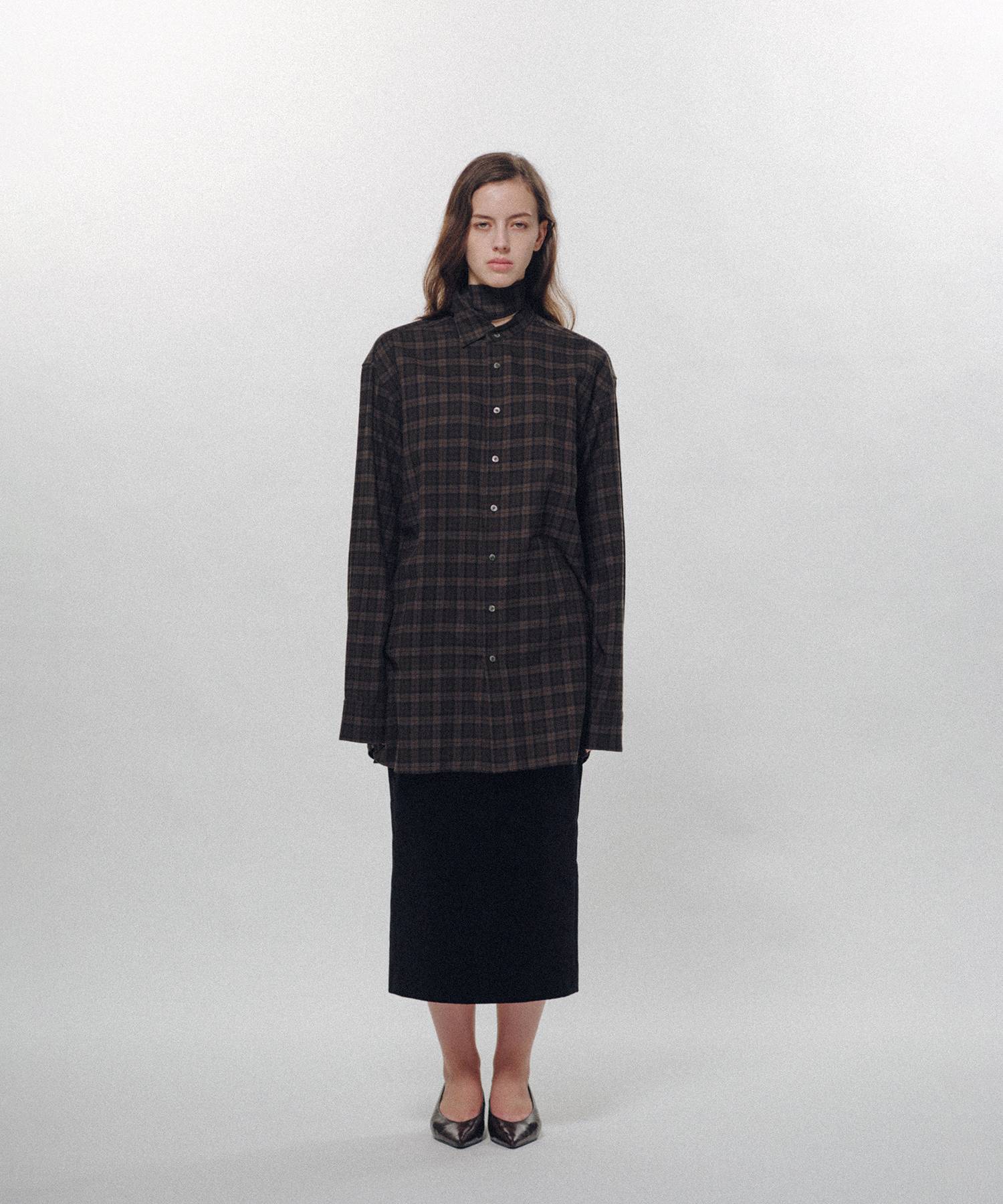 Check Long Collar Shirt