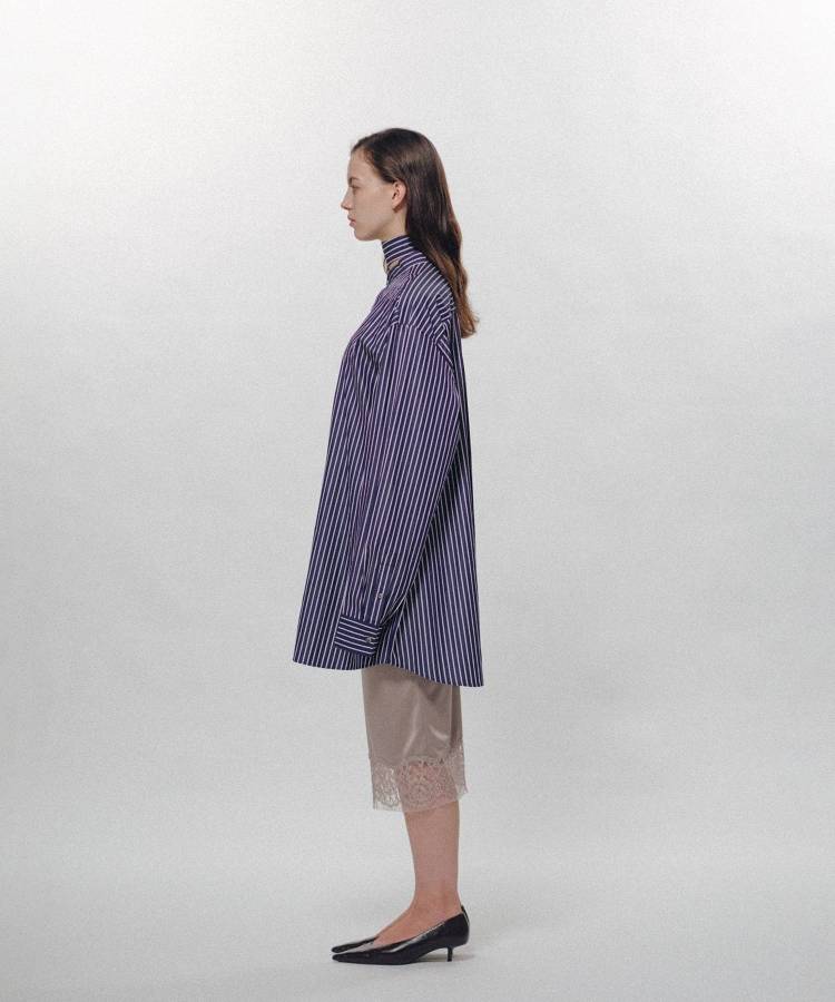 Stripe Long Collar Shirt