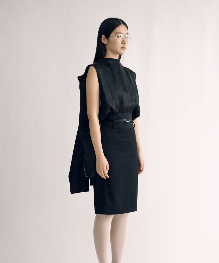 Light Hoodie (sleeveless lining)