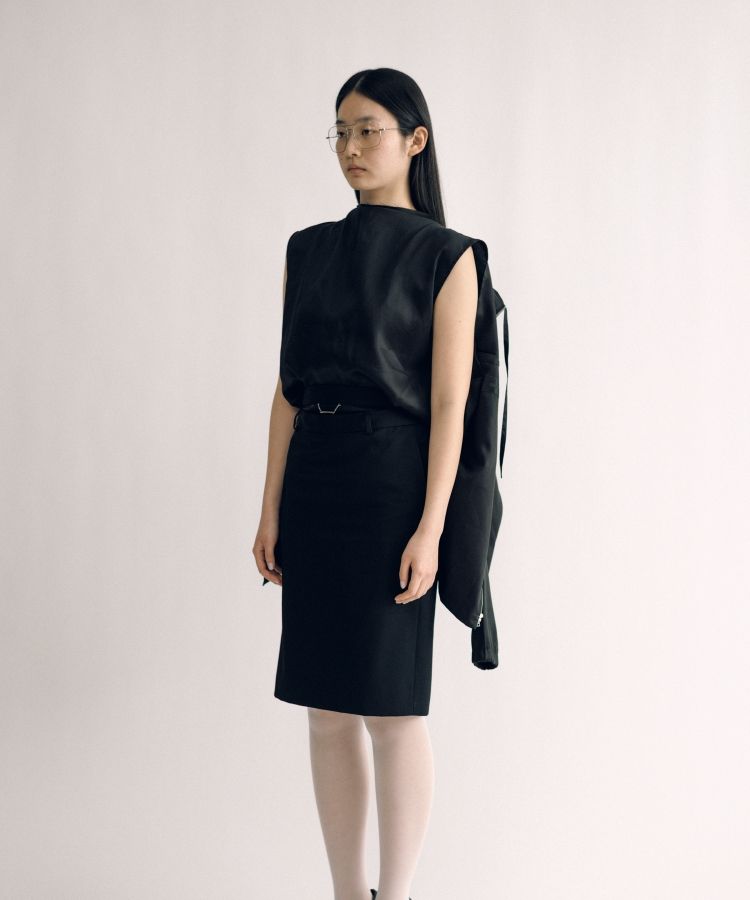 Light Hoodie (sleeveless lining)