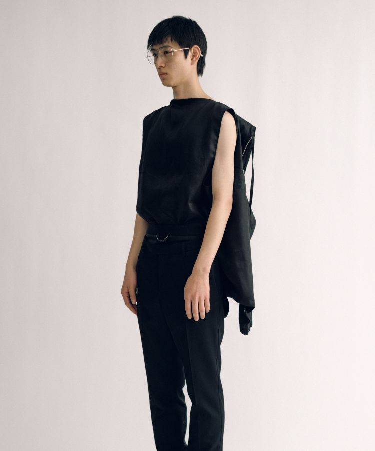 Light Hoodie (sleeveless lining)