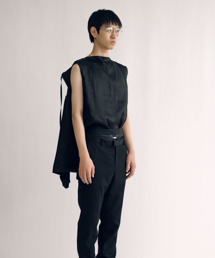 Light Hoodie (sleeveless lining)