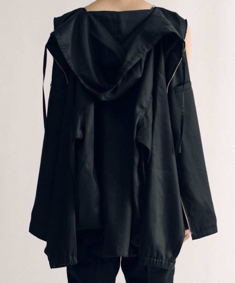 Light Hoodie (sleeveless lining)