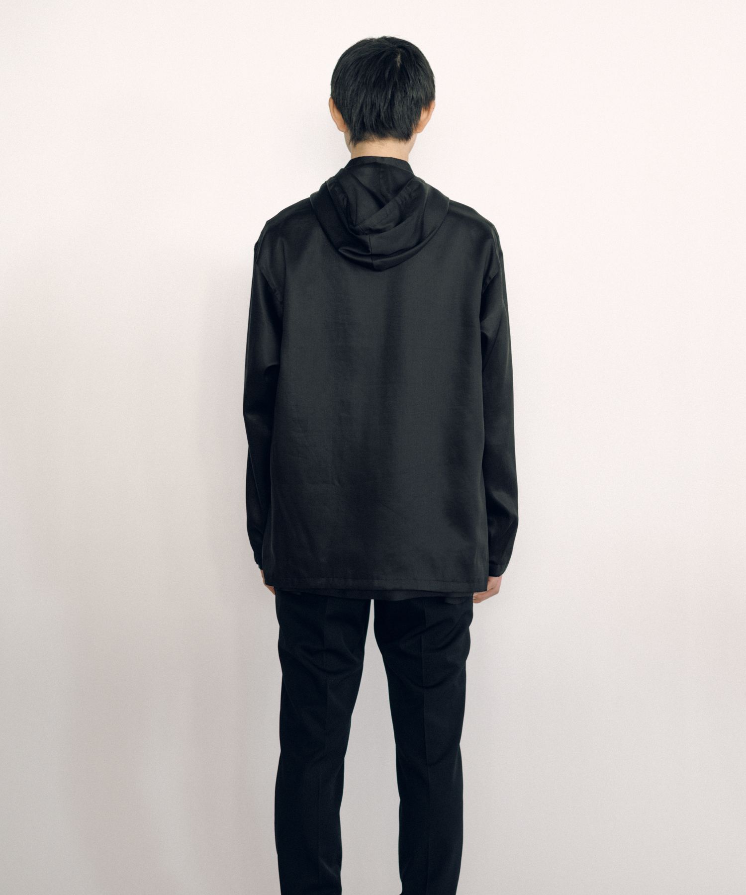 Light Hoodie (sleeveless lining)