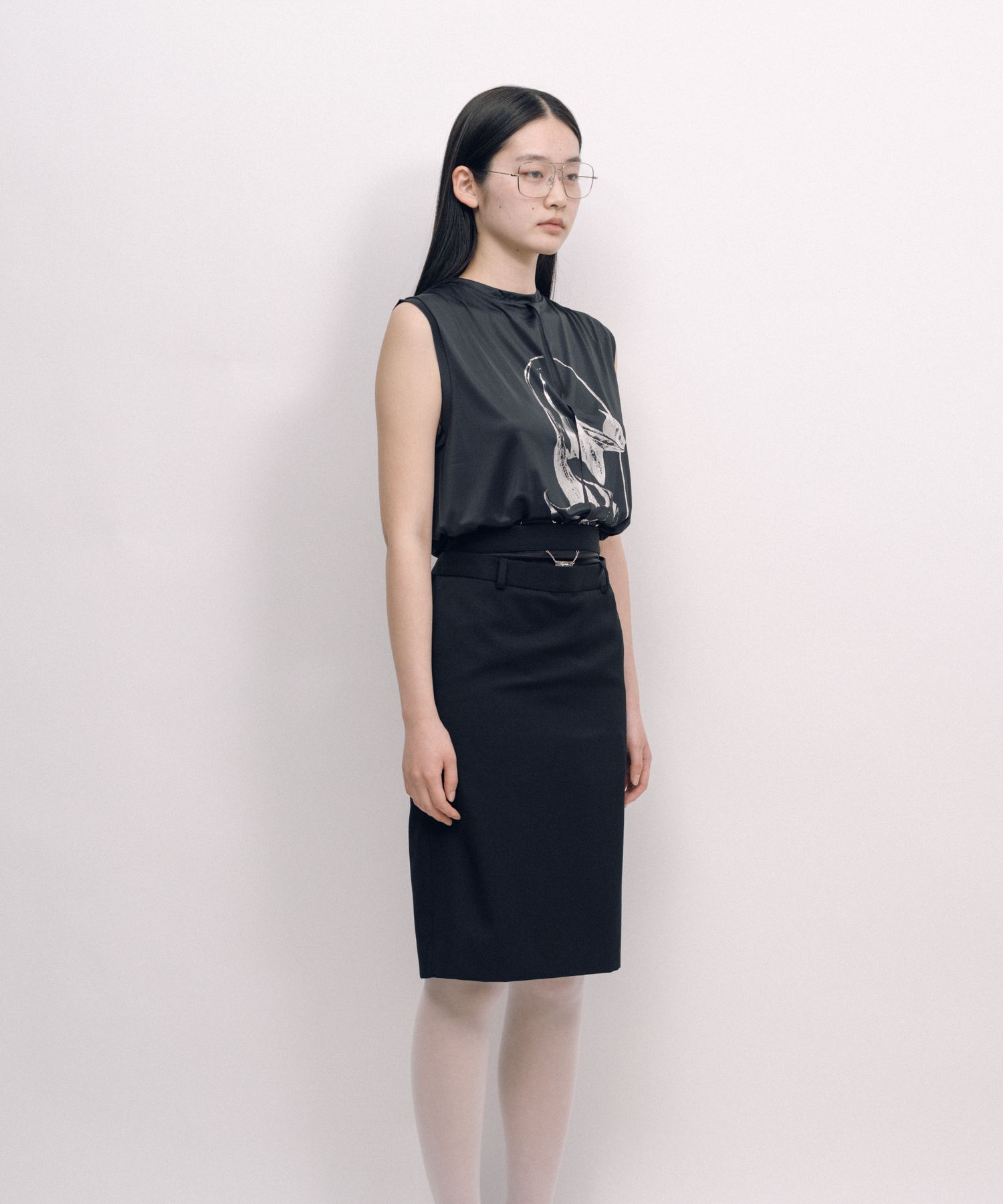 Back Lining Sleeveless Top